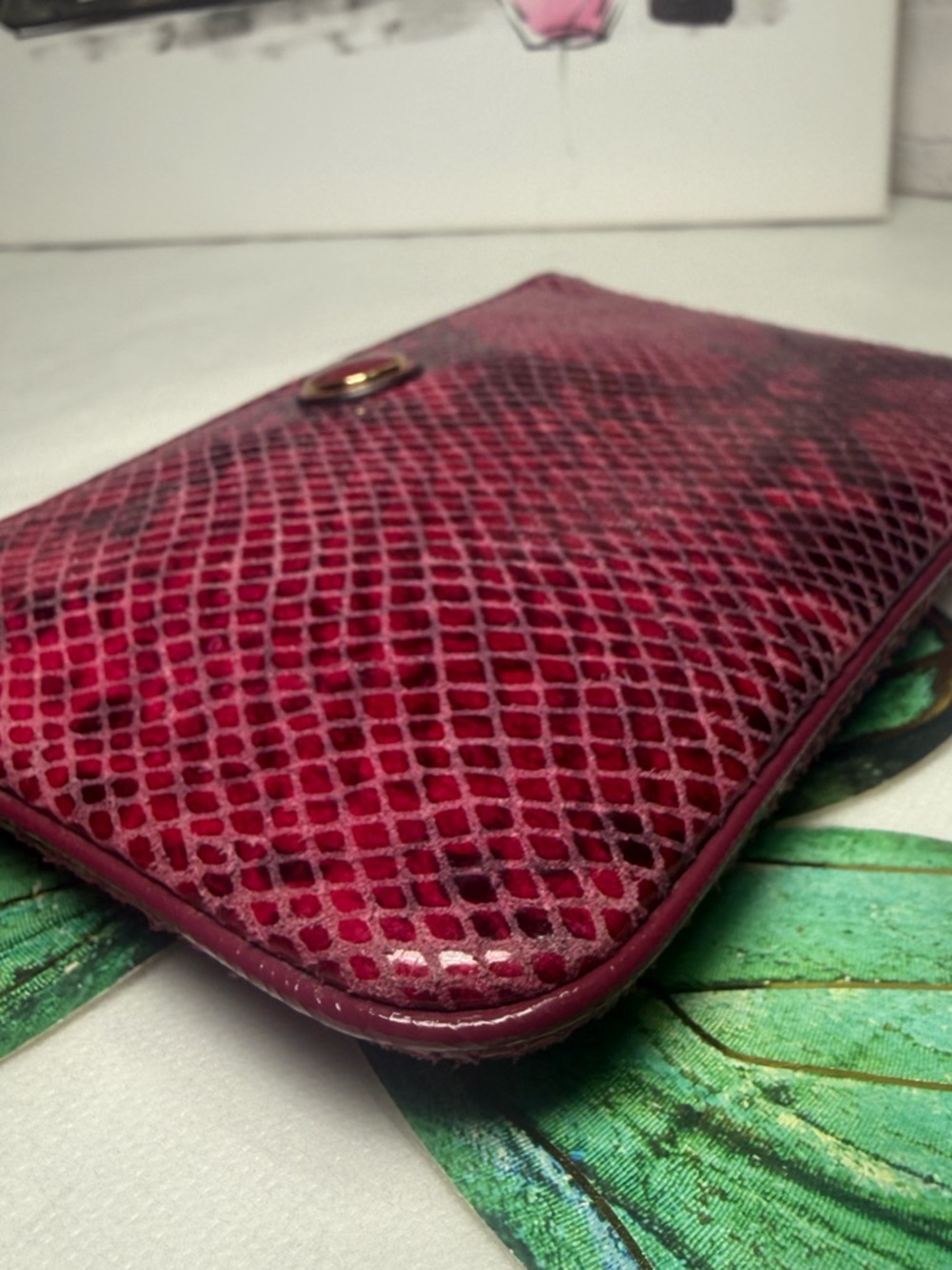 Coach Burgundy Snakeskin Embossed Wristlet Gold Hardware 6x4in - Picture 7 of 14